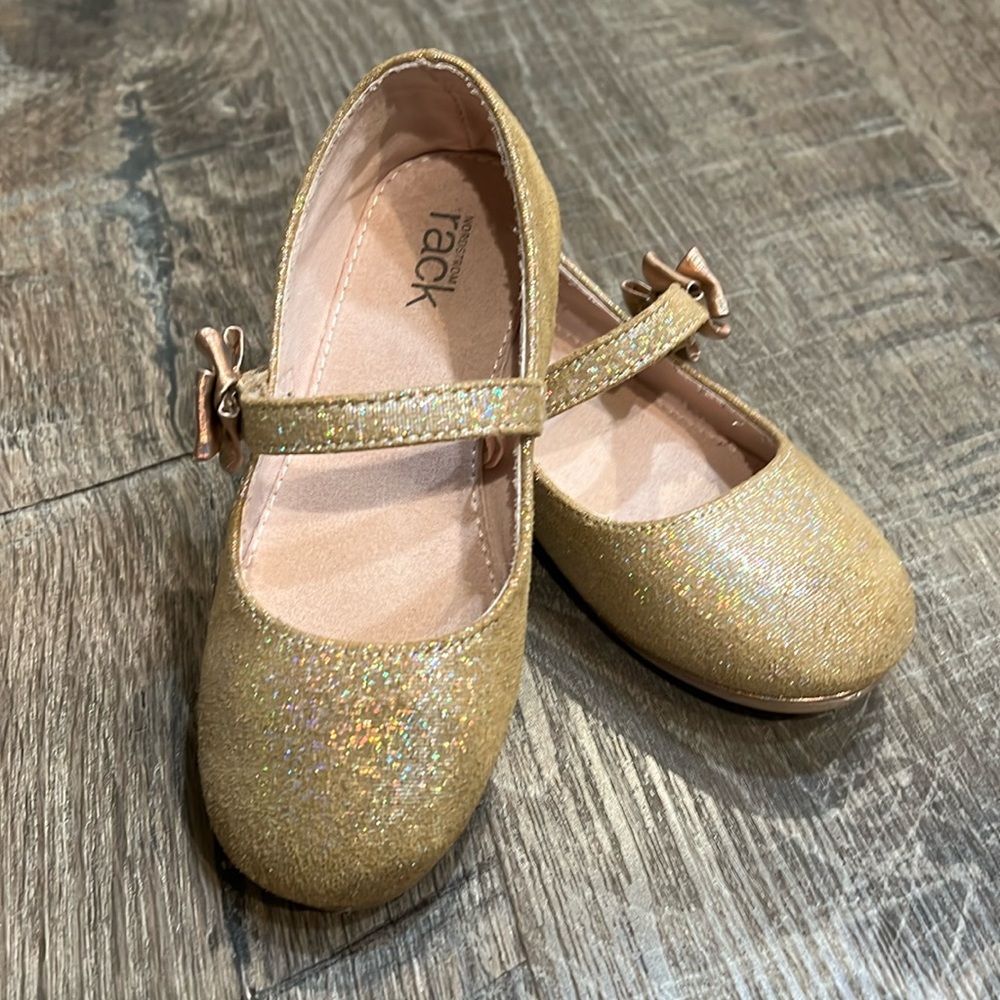 Nordstrom Rack girls dress shoes